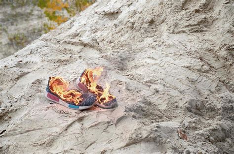 HUB Footwear & Sneakers – Burned Sports